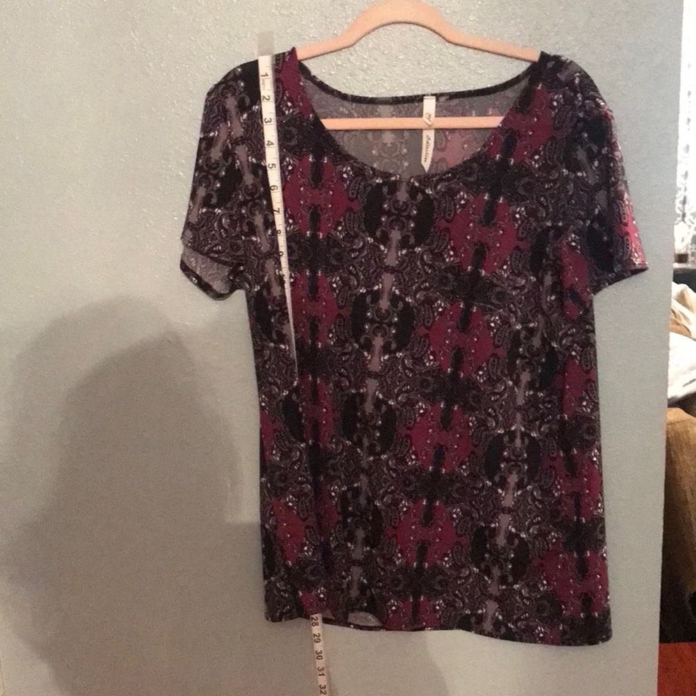 Short sleeve top
